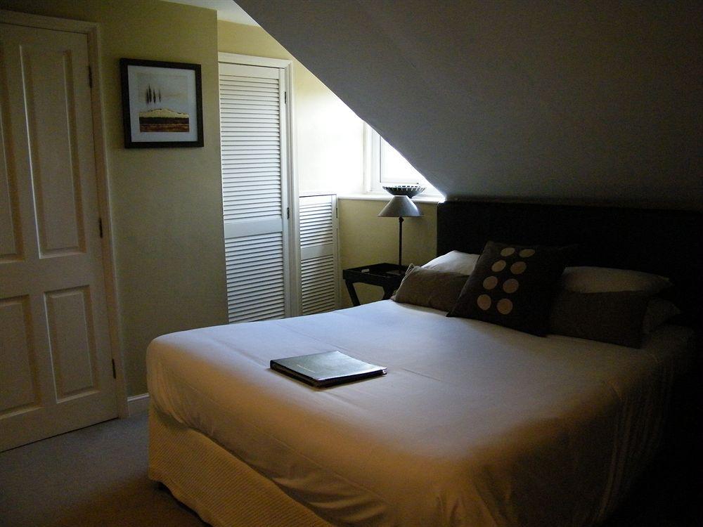 Oldfields House Bed & Breakfast Бат Екстериор снимка
