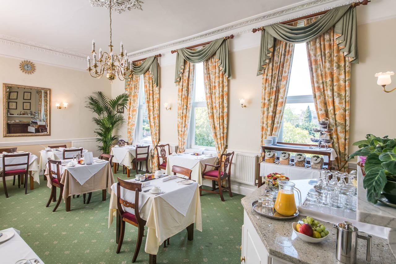 Oldfields House Bed & Breakfast Бат Екстериор снимка