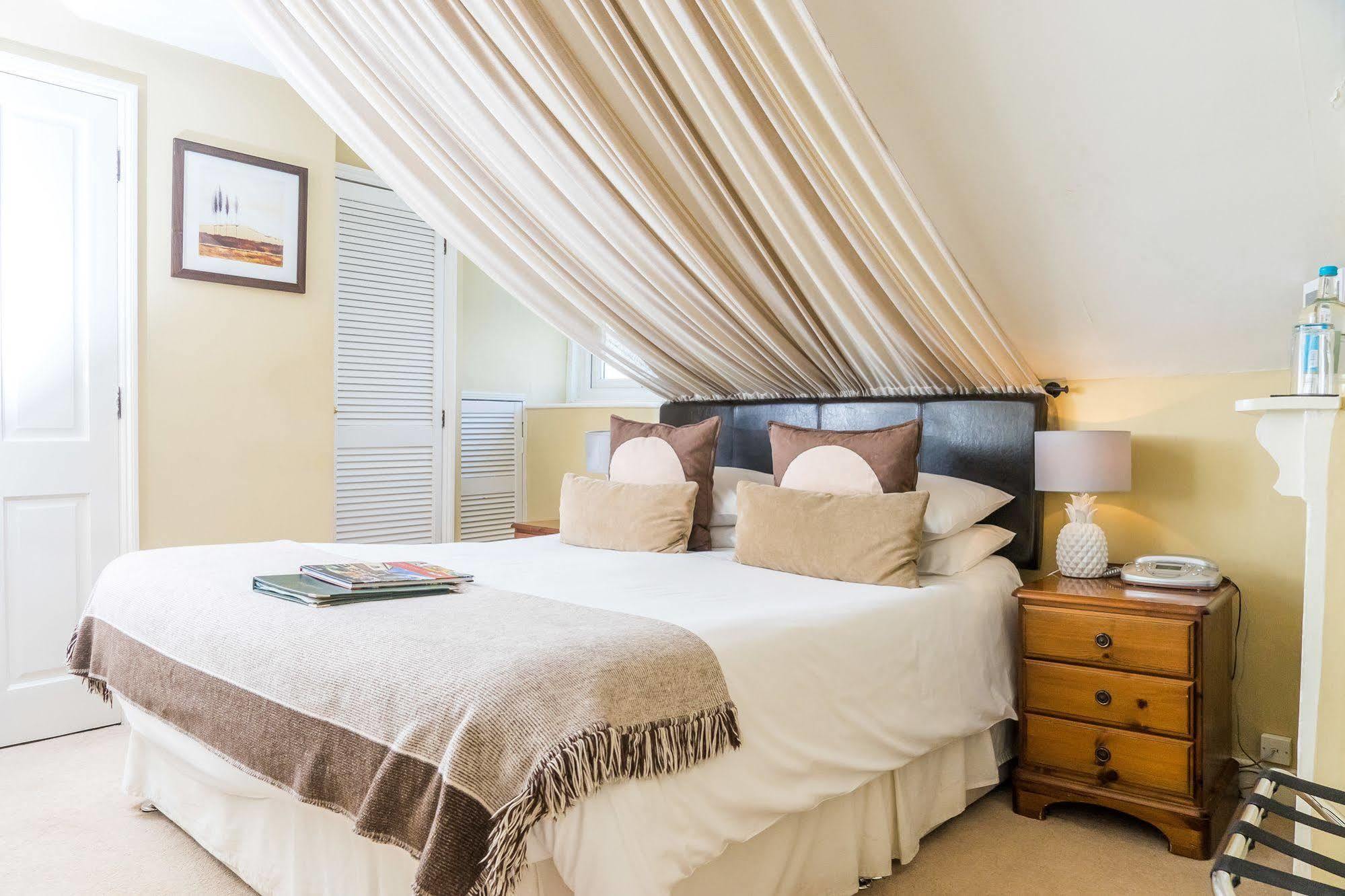 Oldfields House Bed & Breakfast Бат Екстериор снимка