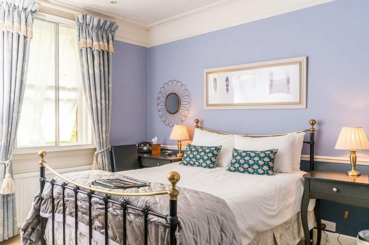 Oldfields House Bed & Breakfast Бат Екстериор снимка